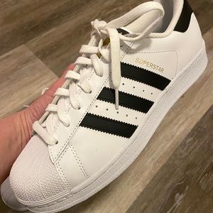 Adidas SuperStar Sneakers